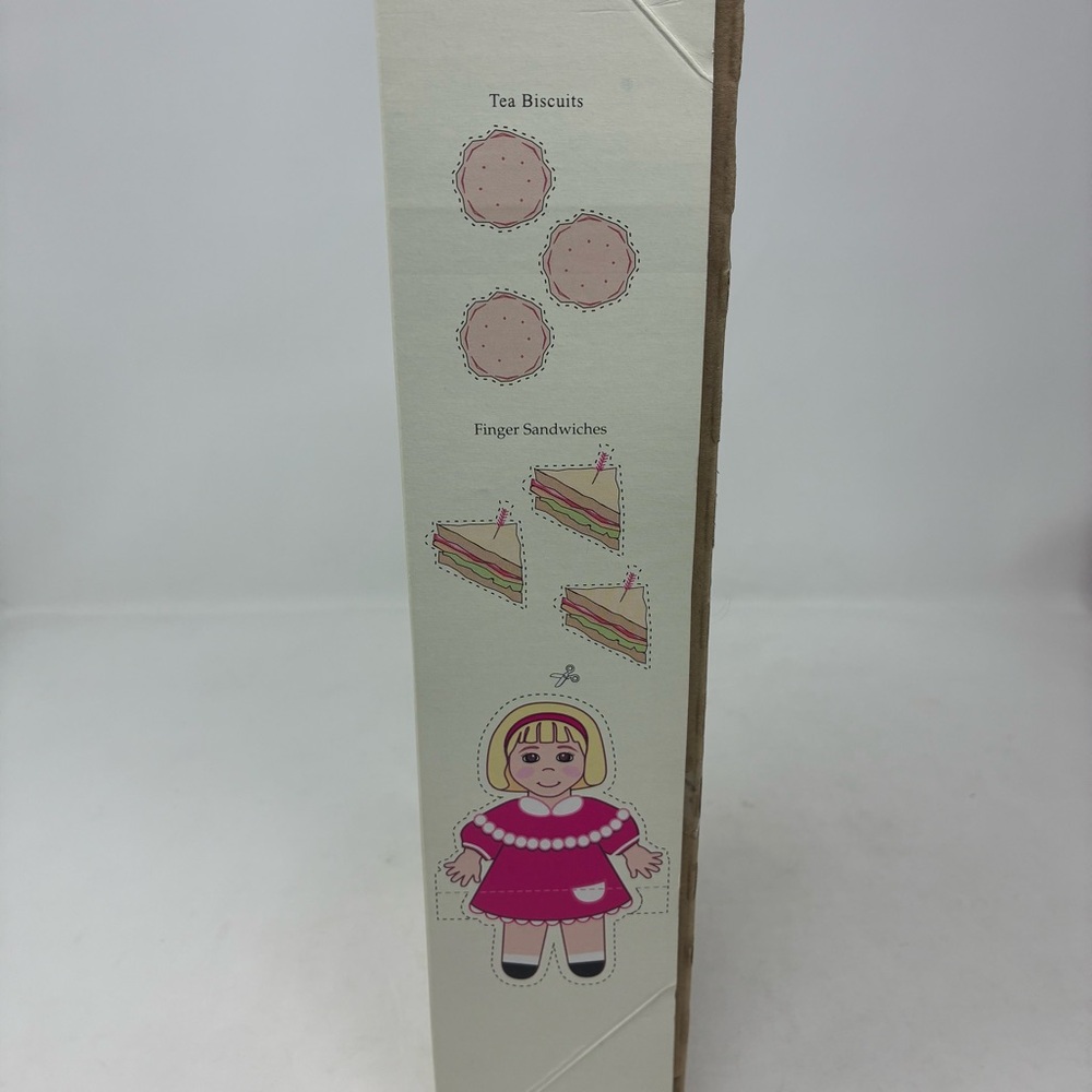 Avon Spring Tea Party Barbie 1997 Special Edition brand new - Picture 15 of 16